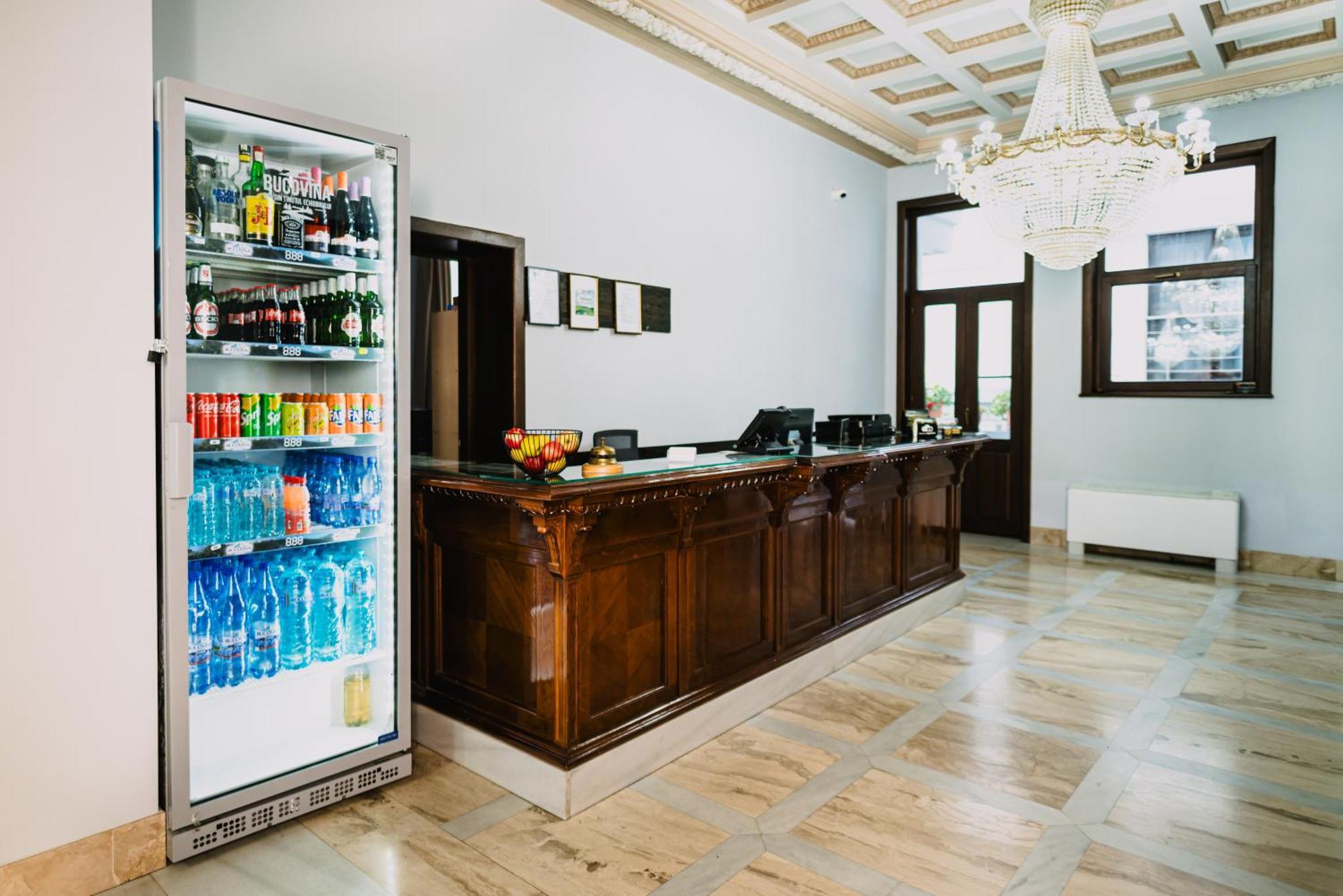 Vigo Hotel Ploeszti Zewnętrze zdjęcie