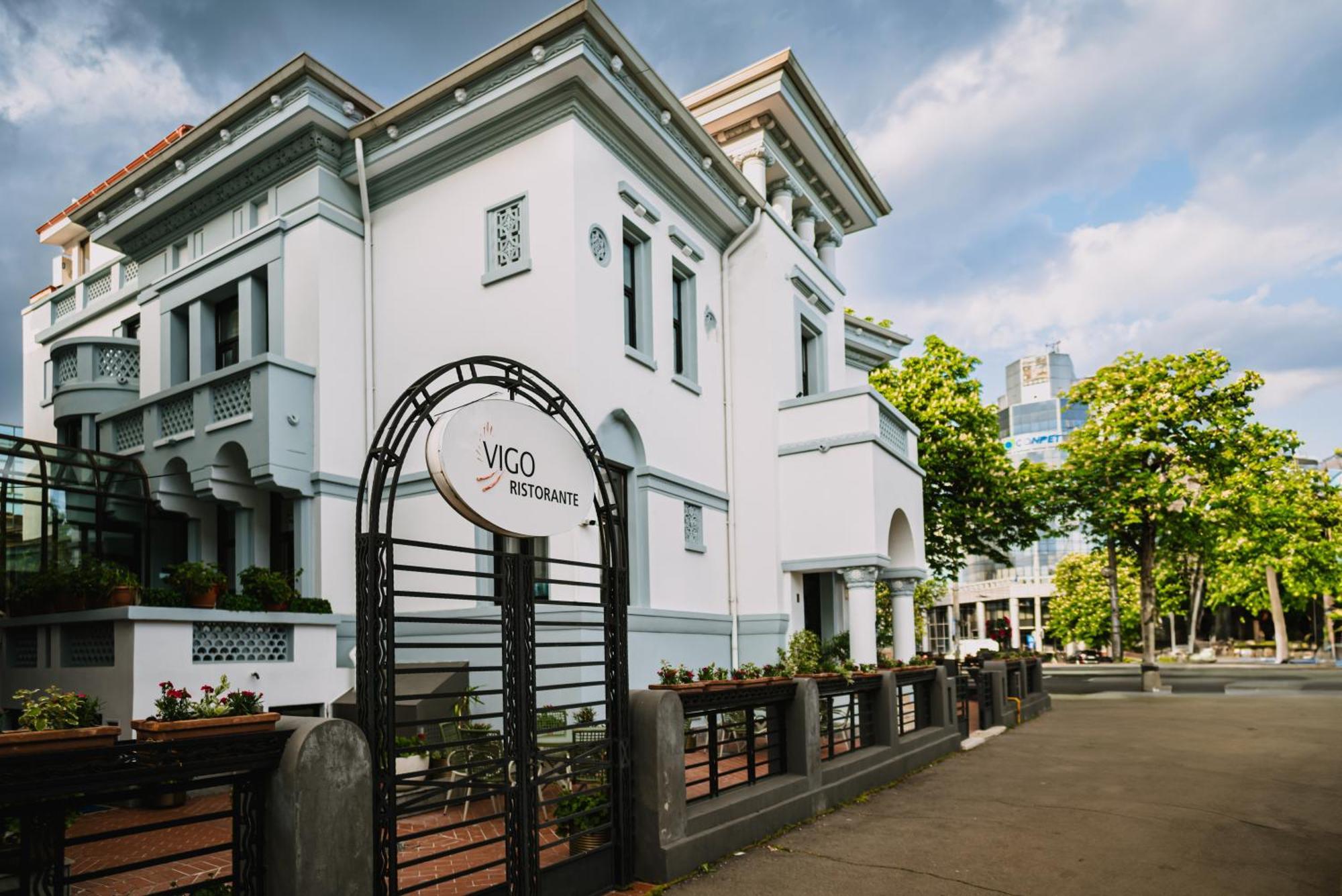 Vigo Hotel Ploeszti Zewnętrze zdjęcie