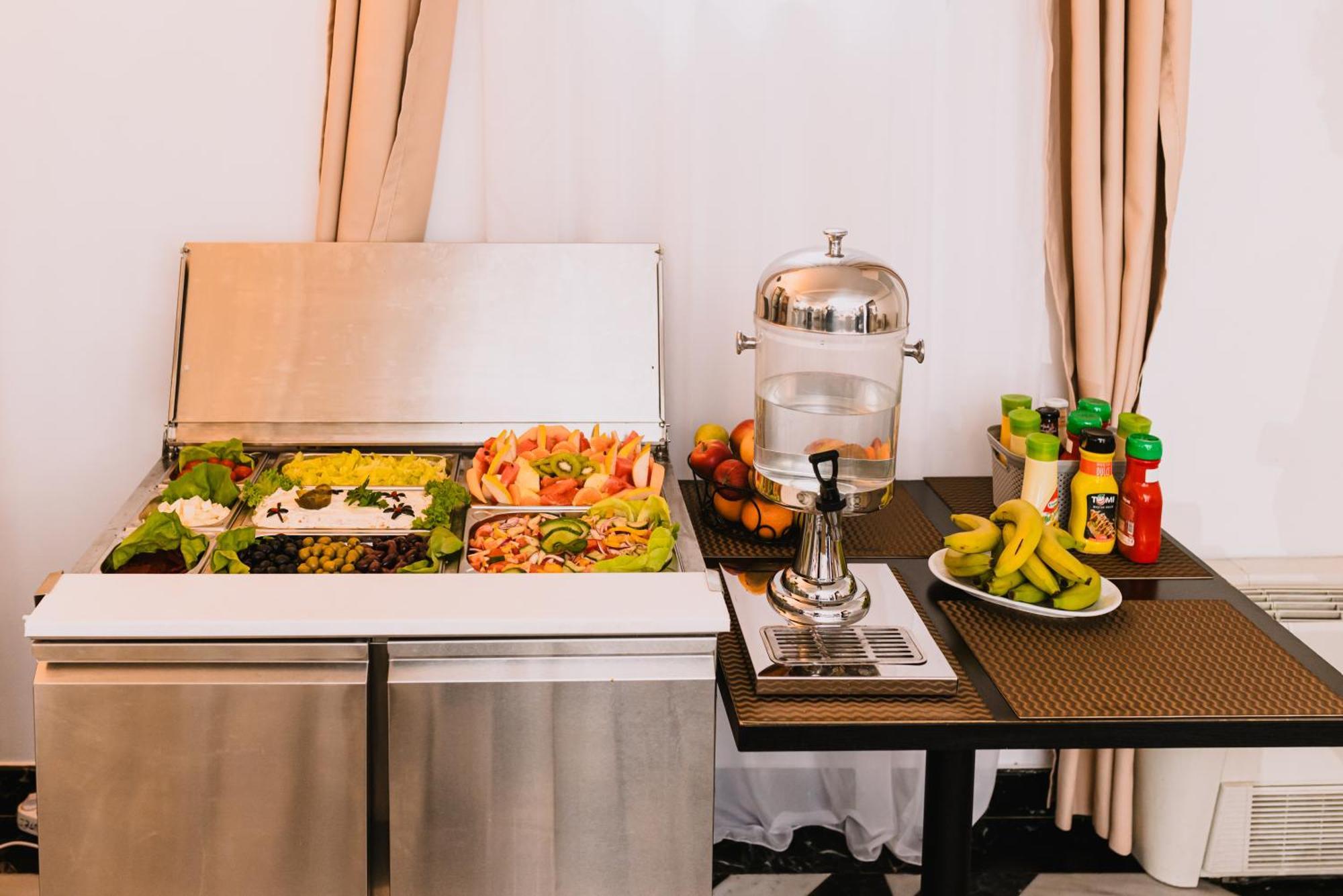 Vigo Hotel Ploeszti Zewnętrze zdjęcie