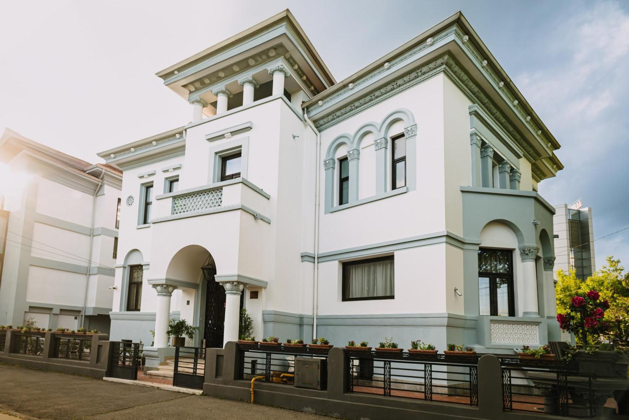 Vigo Hotel Ploeszti Zewnętrze zdjęcie
